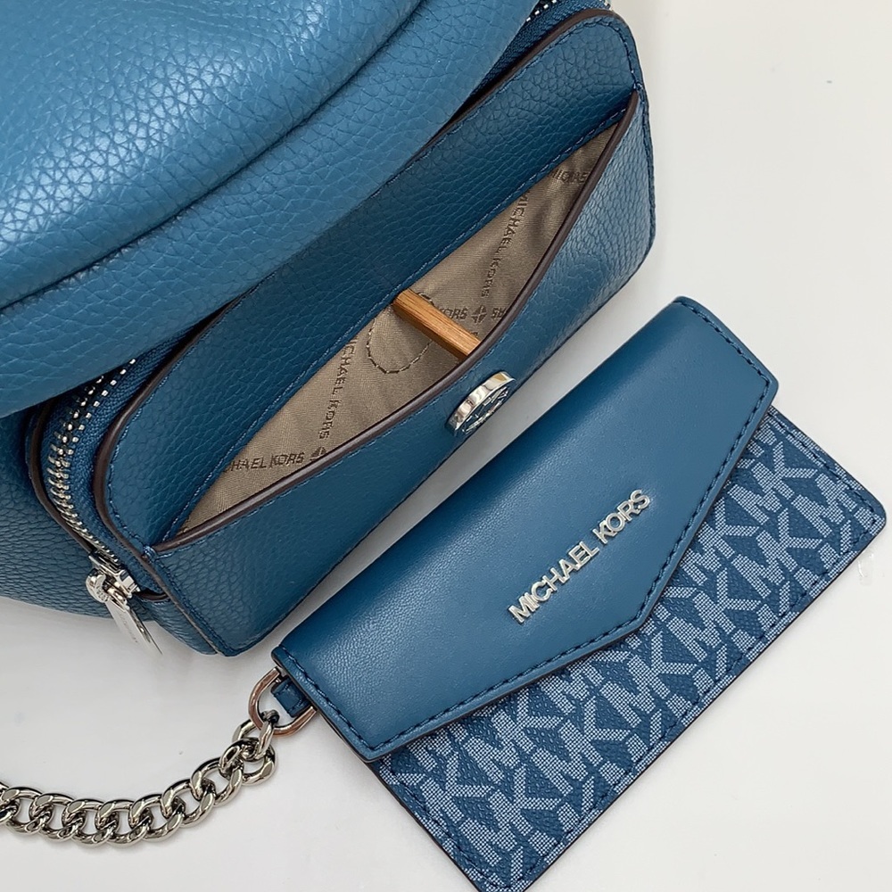 MICHAEL KORS 
Maisie Large Pebbled Leather 2-in-1 Waistpack Fannypack Crossbody - Picture 12 of 16